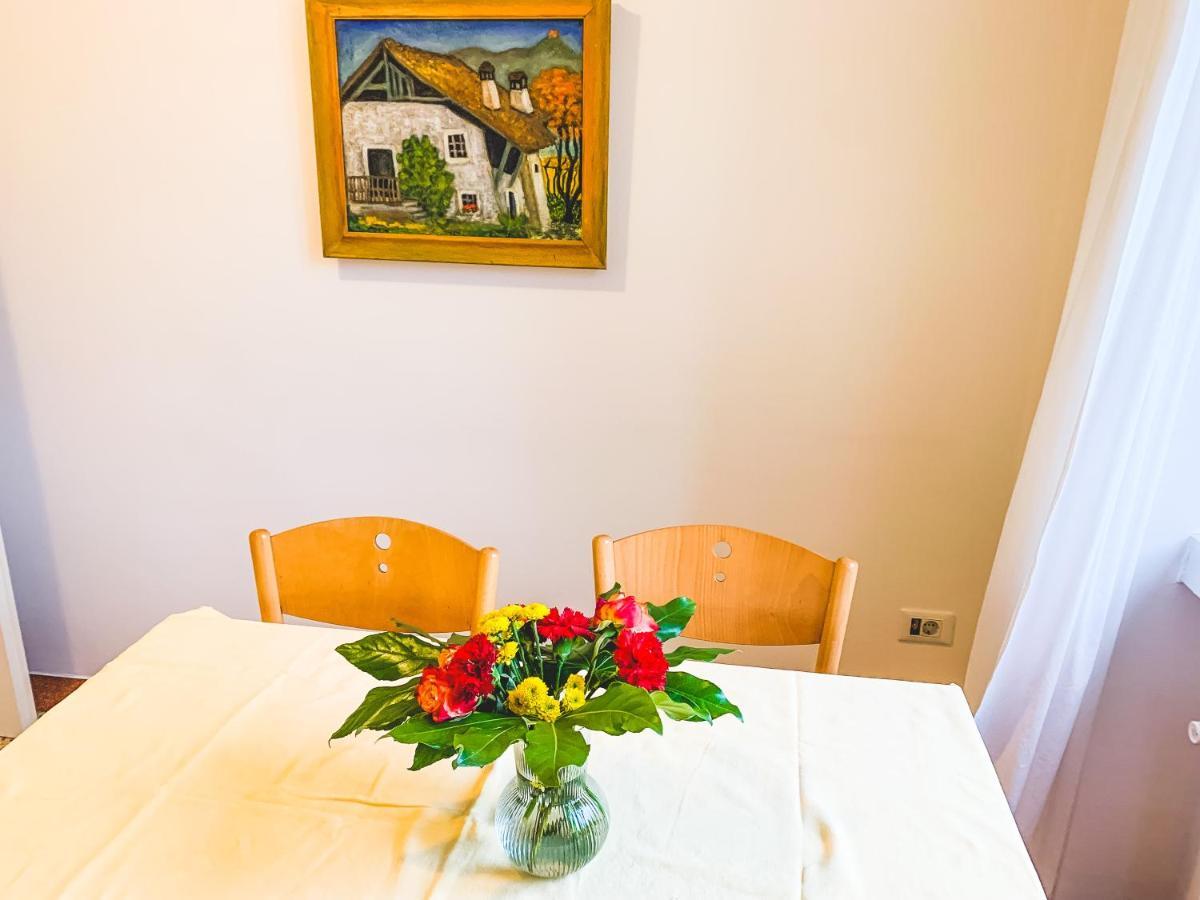 Cozy City Center Apartment Bolzano Exteriör bild